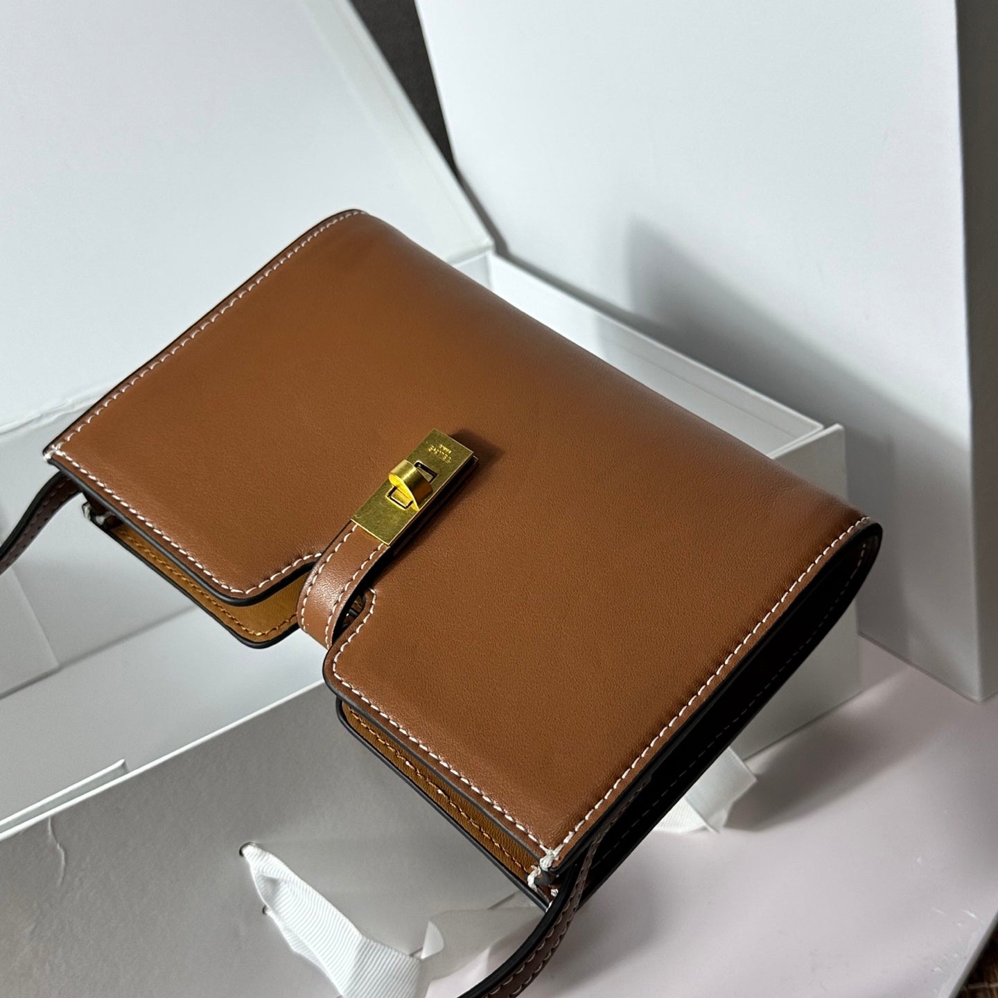 Chic & Stylish Bags