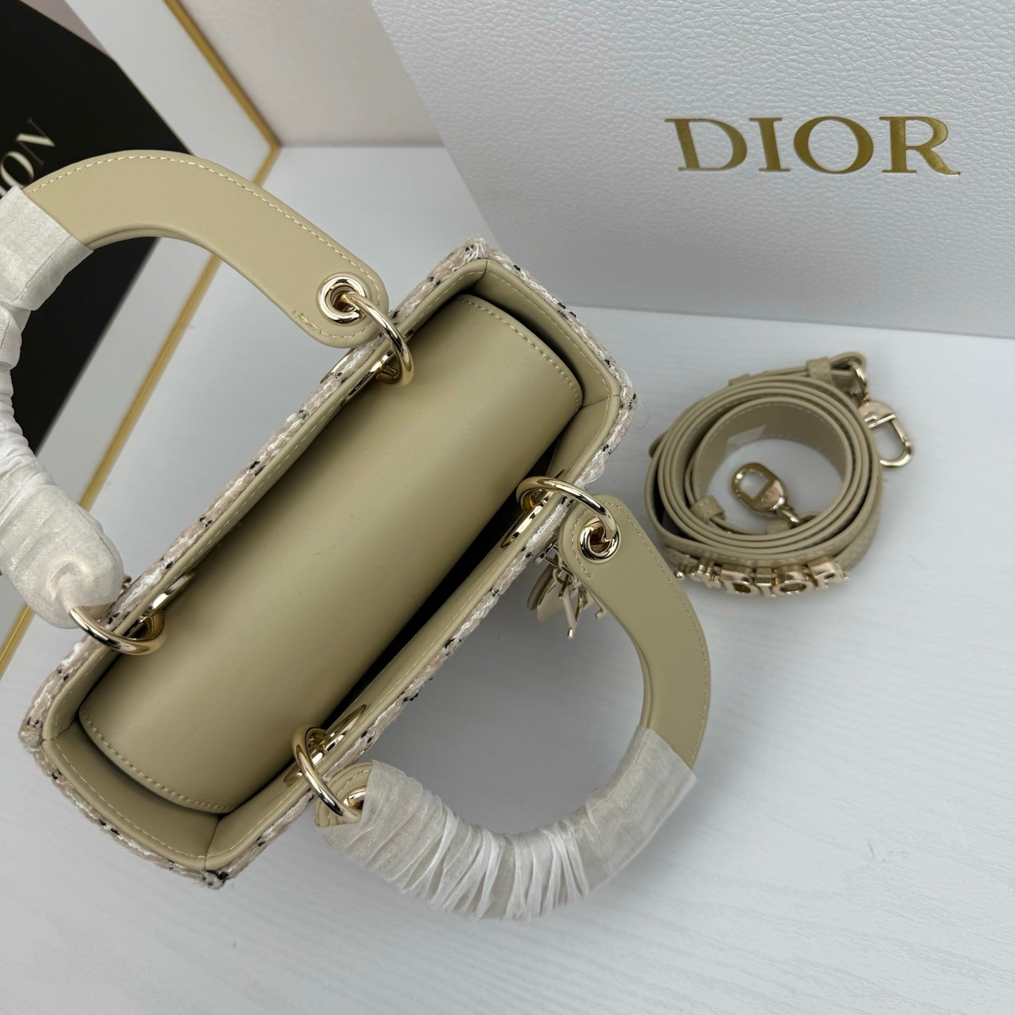 Chic & Stylish Bags