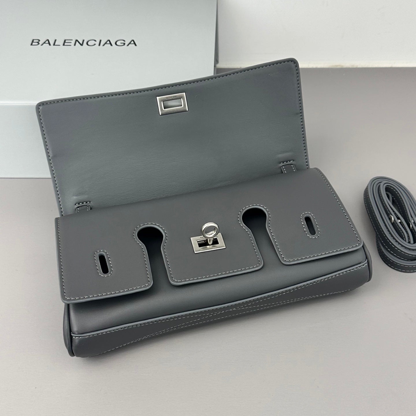 Chic & Stylish Bags