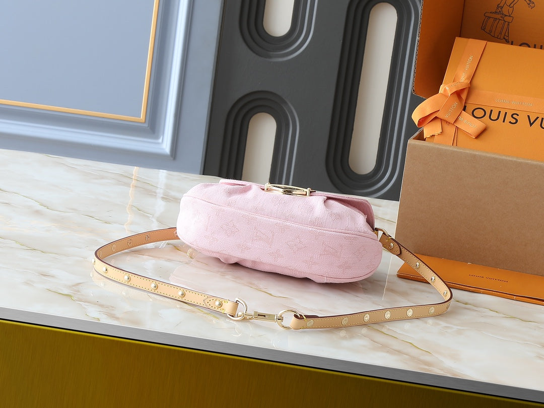 Chic & Stylish Bags