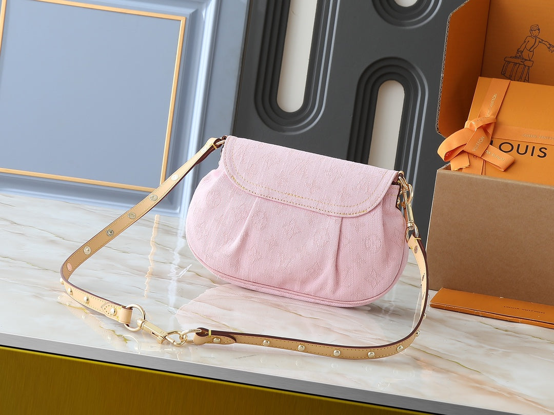 Chic & Stylish Bags