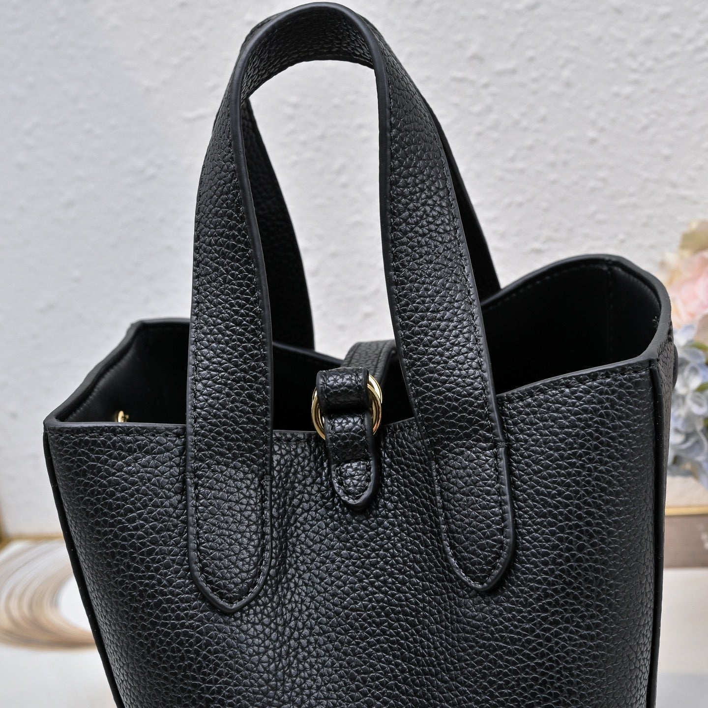 Chic & Stylish Bags
