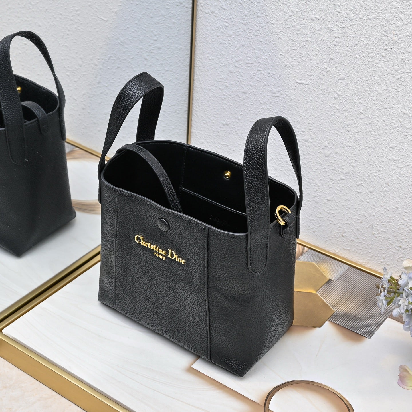 Chic & Stylish Bags