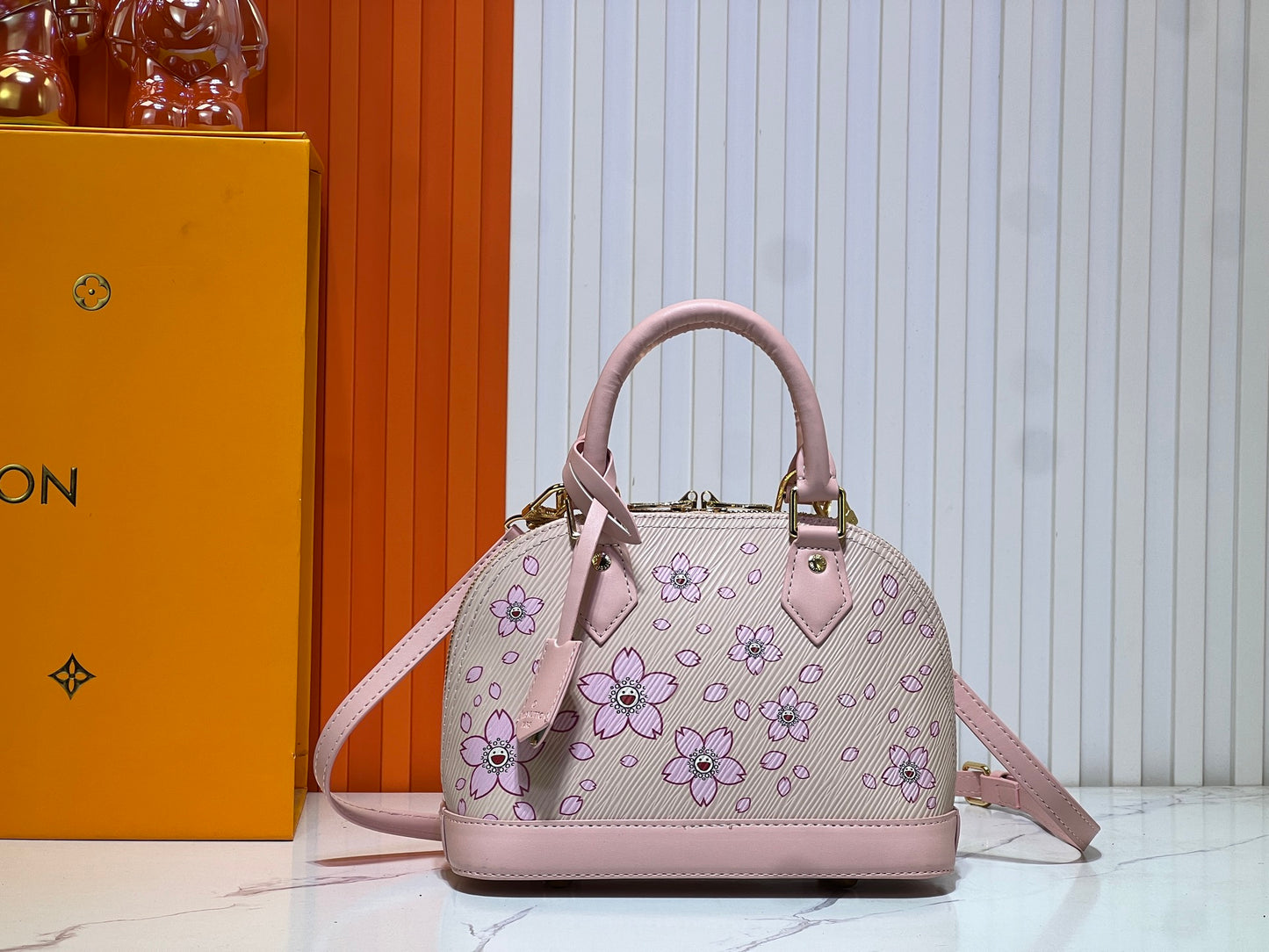 Chic & Stylish Bags