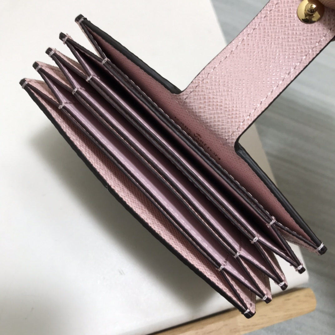 Chic & Stylish Bags