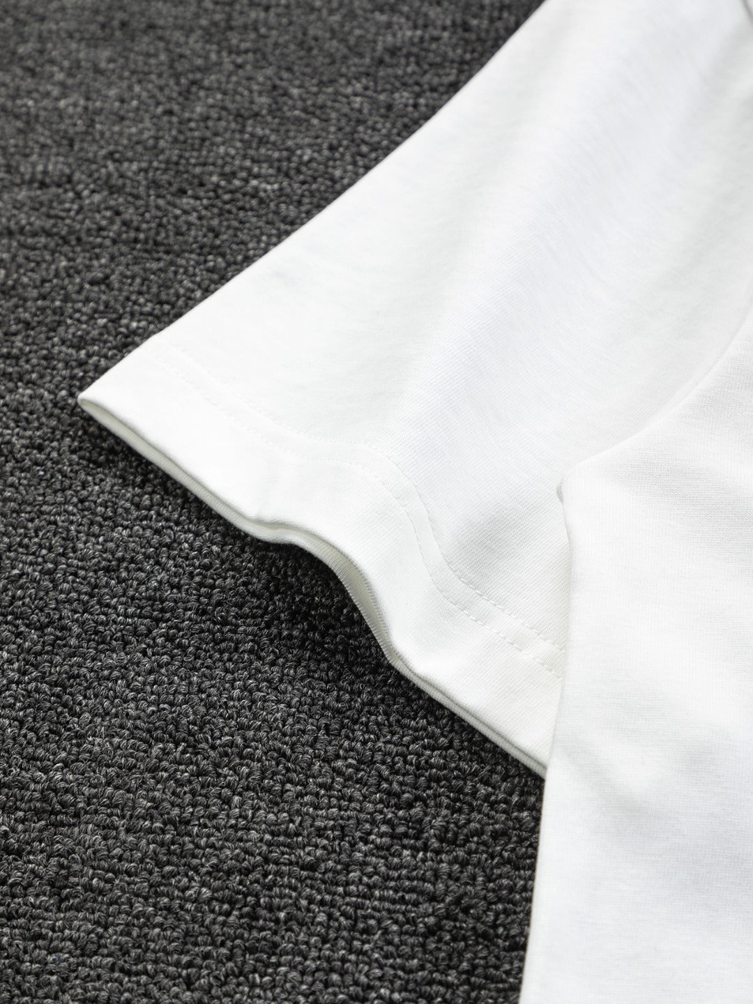 MINIMALIST STREET STYLE