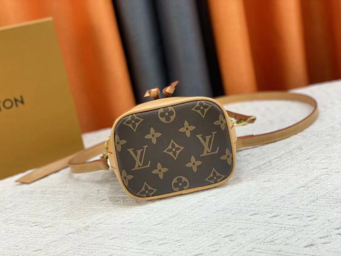 Chic & Stylish Bags