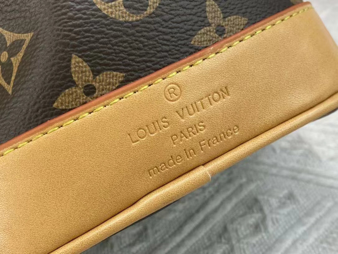 Chic & Stylish Bags