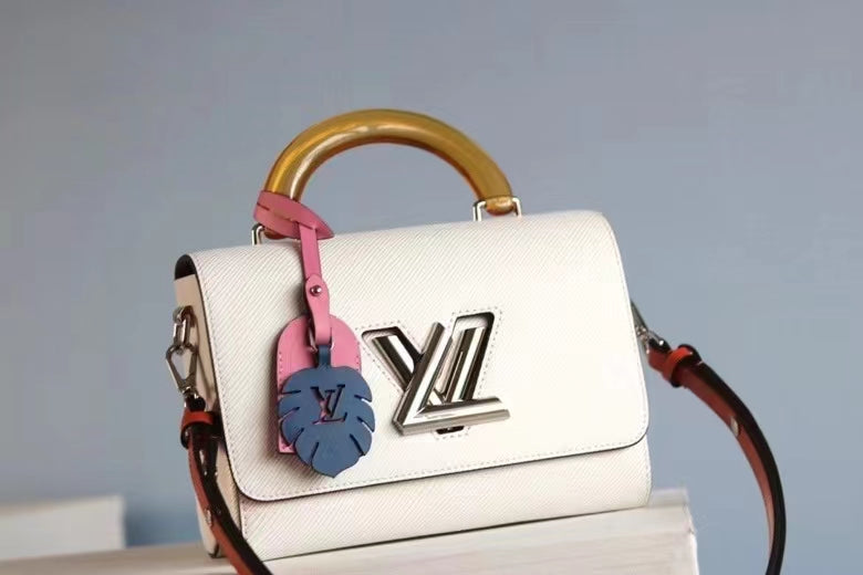 Chic & Stylish Bags