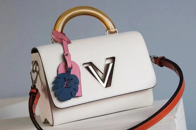 Chic & Stylish Bags