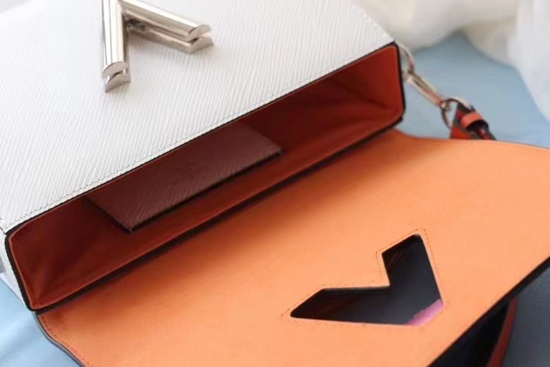 Chic & Stylish Bags
