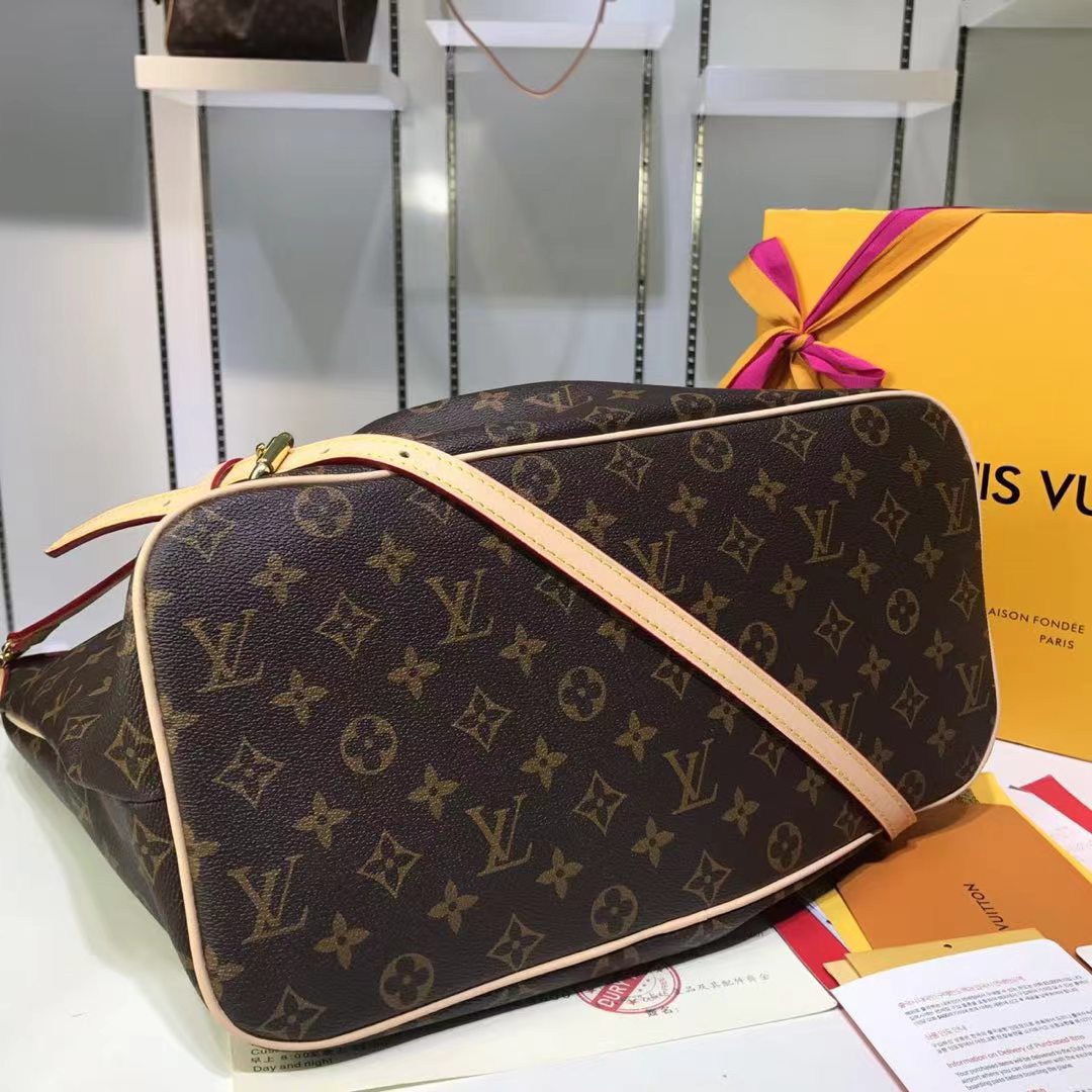 Chic & Stylish Bags