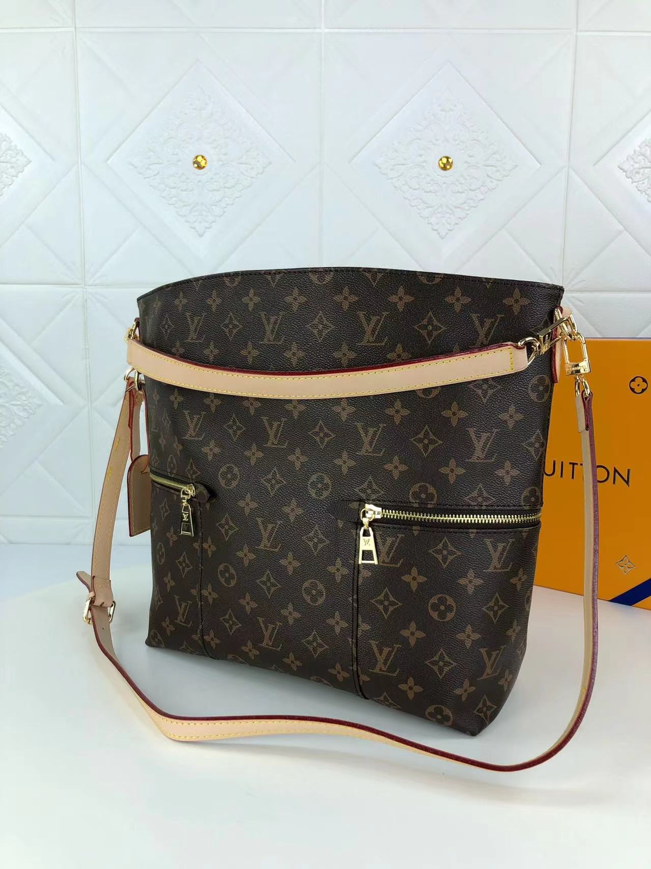 Chic & Stylish Bags