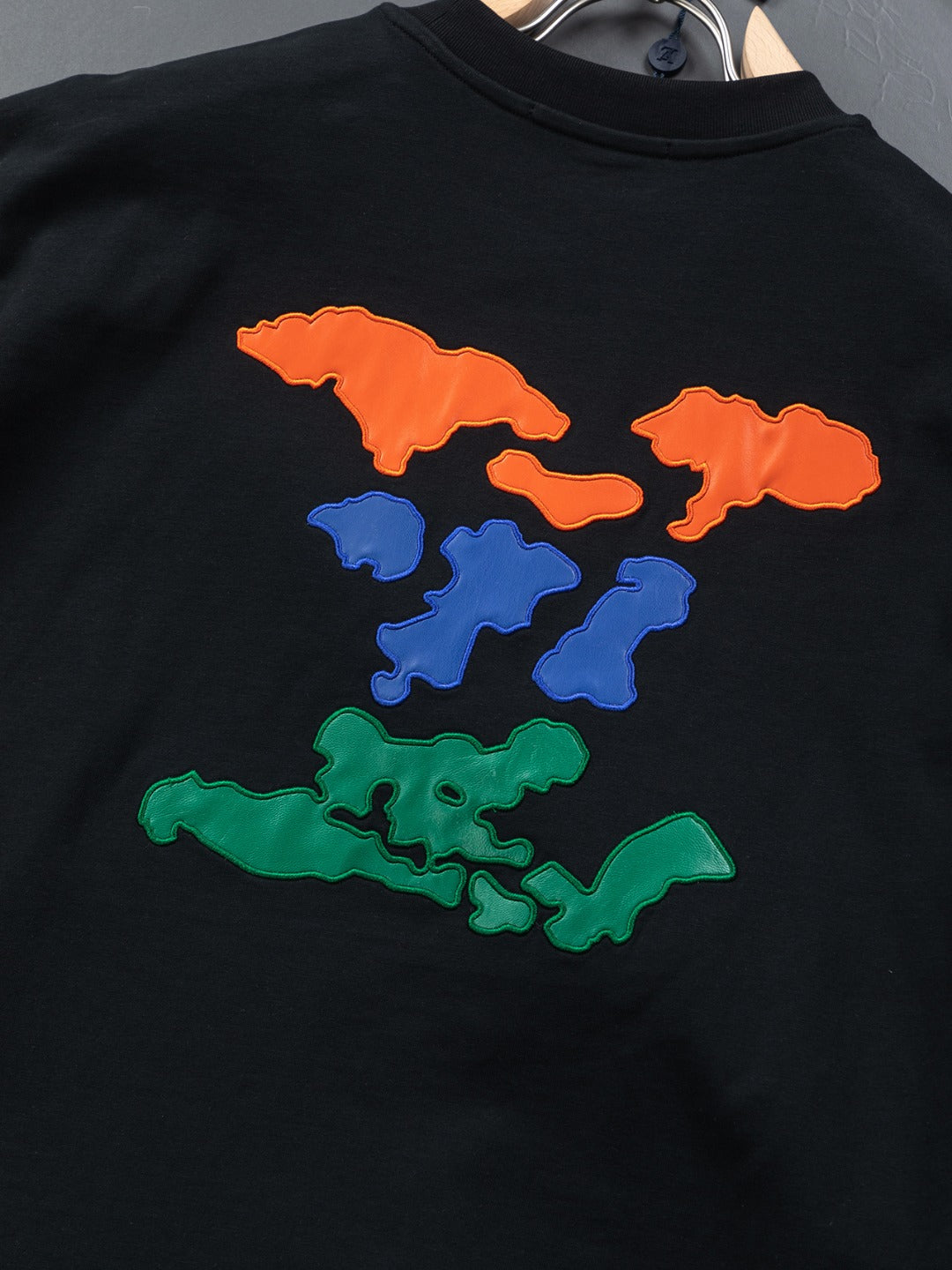 MINIMALIST STREET STYLE