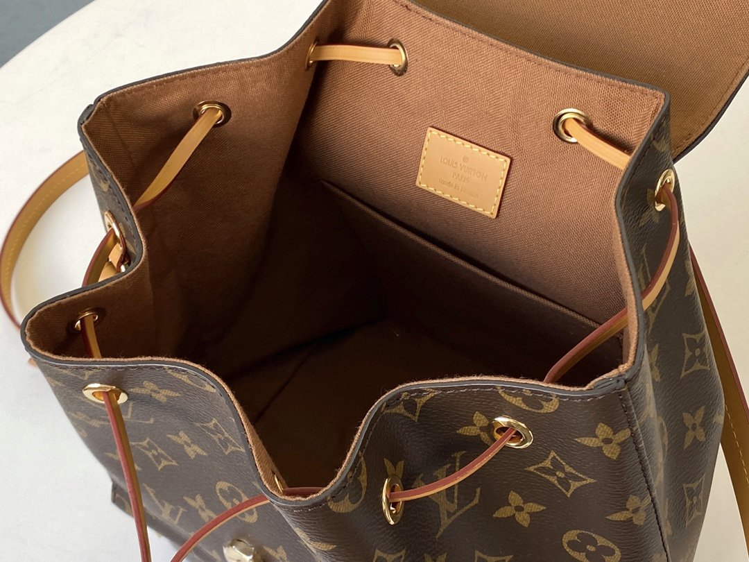 Chic & Stylish Bags
