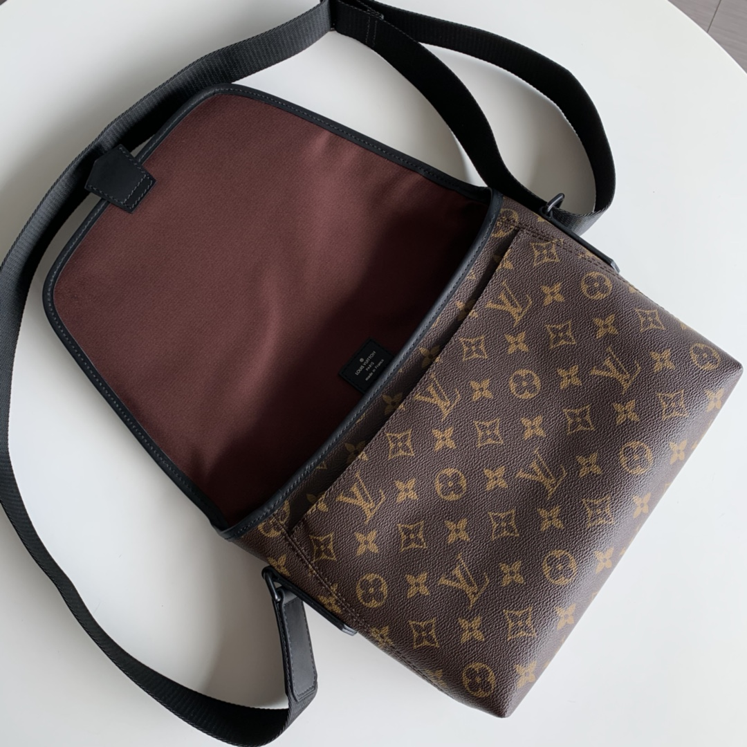 Chic & Stylish Bags