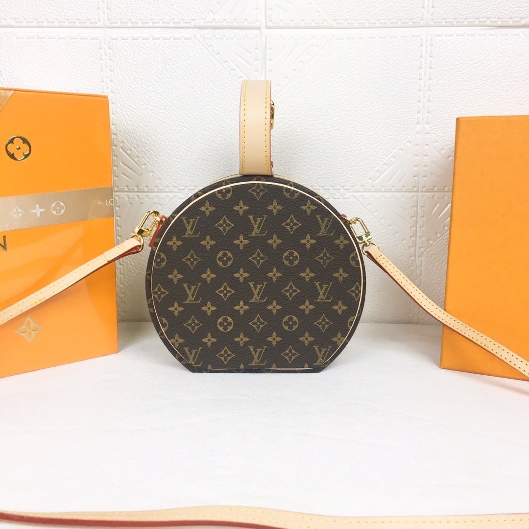 Chic & Stylish Bags