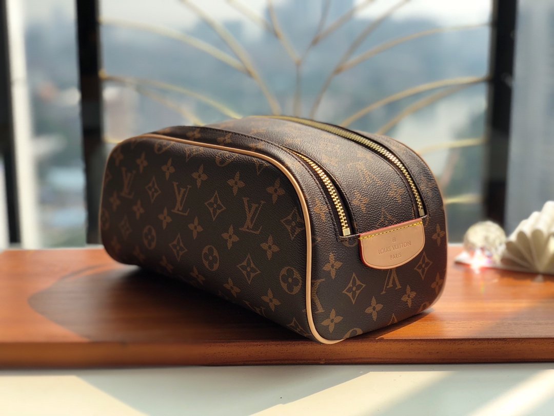 Chic & Stylish Bags