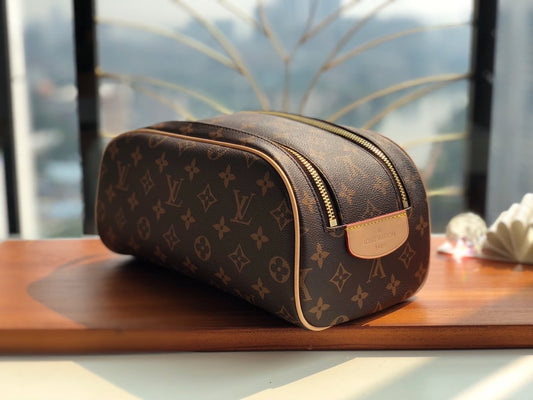 Chic & Stylish Bags