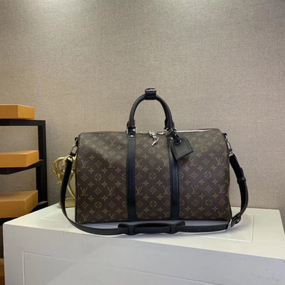 Chic & Stylish Bags
