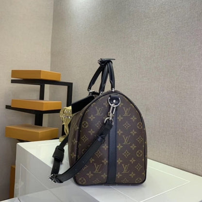 Chic & Stylish Bags