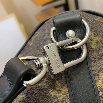 Chic & Stylish Bags