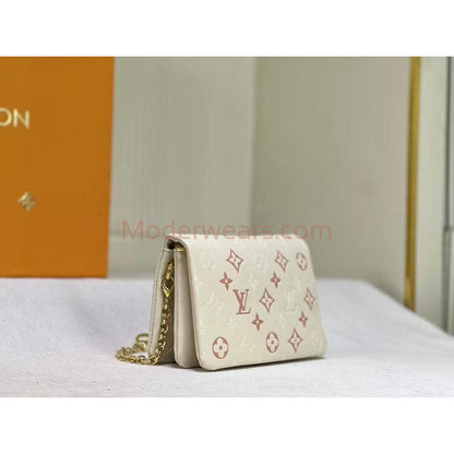 Chic & Stylish Bags