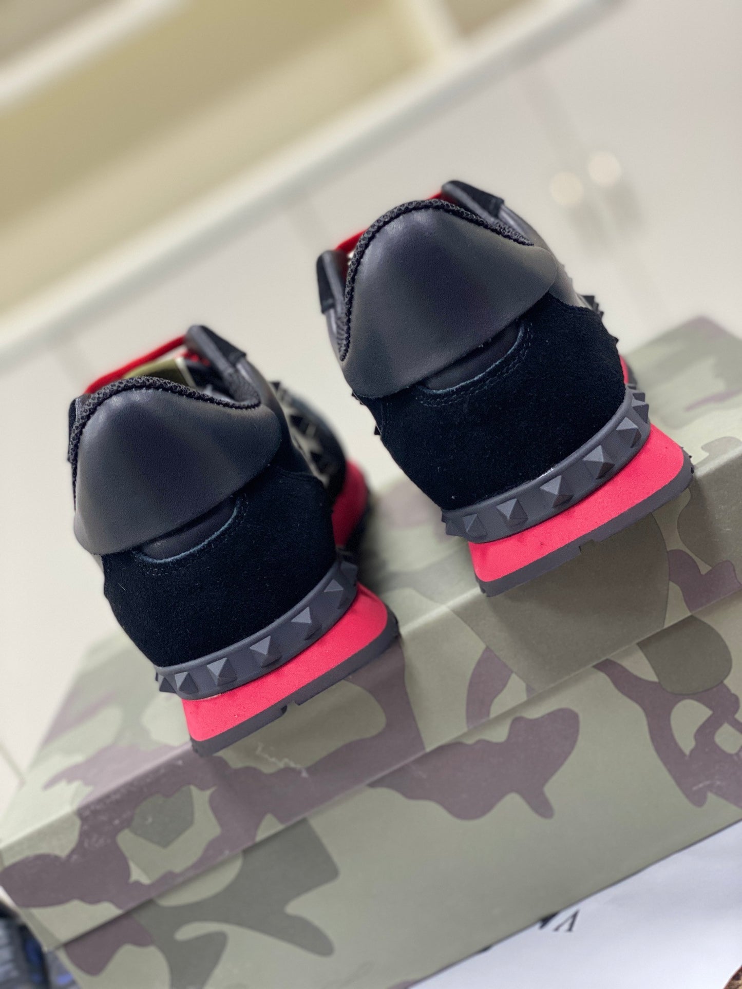 Valentino Sneakers