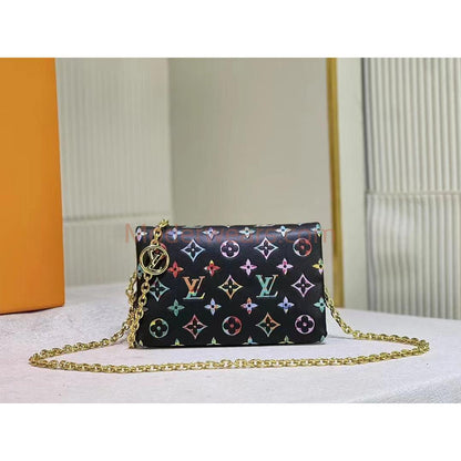 Chic & Stylish Bags