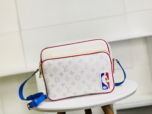 Chic & Stylish Bags