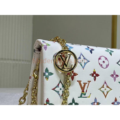 Chic & Stylish Bags