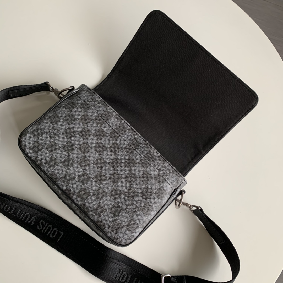 Chic & Stylish Bags