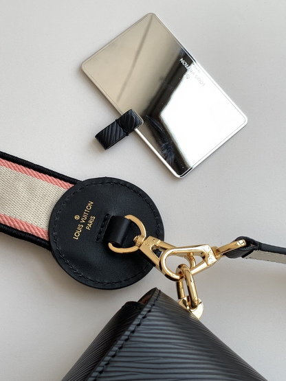 Chic & Stylish Bags
