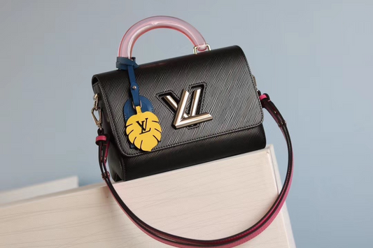 Chic & Stylish Bags
