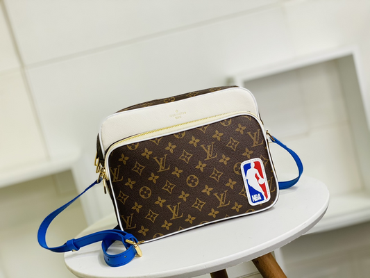 Chic & Stylish Bags