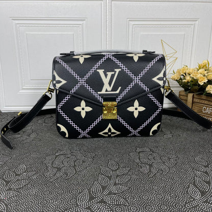 Chic & Stylish Bags
