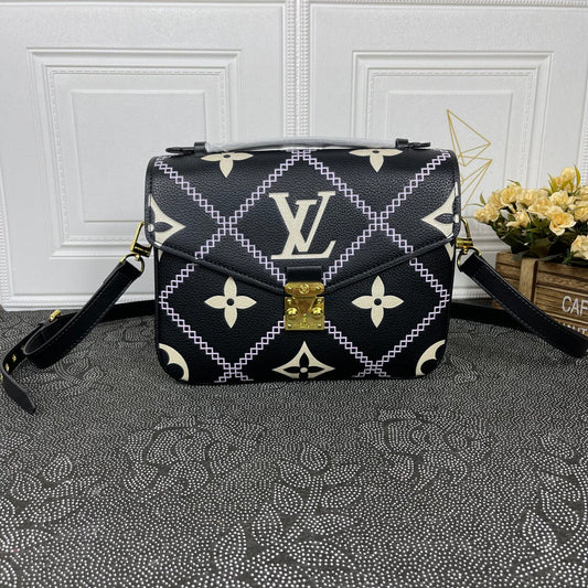 Chic & Stylish Bags