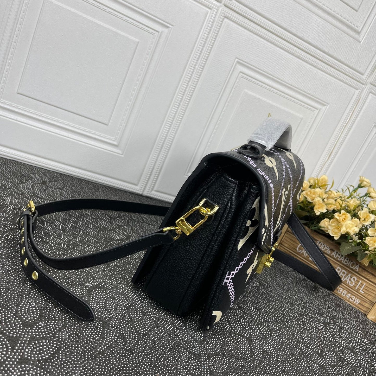 Chic & Stylish Bags