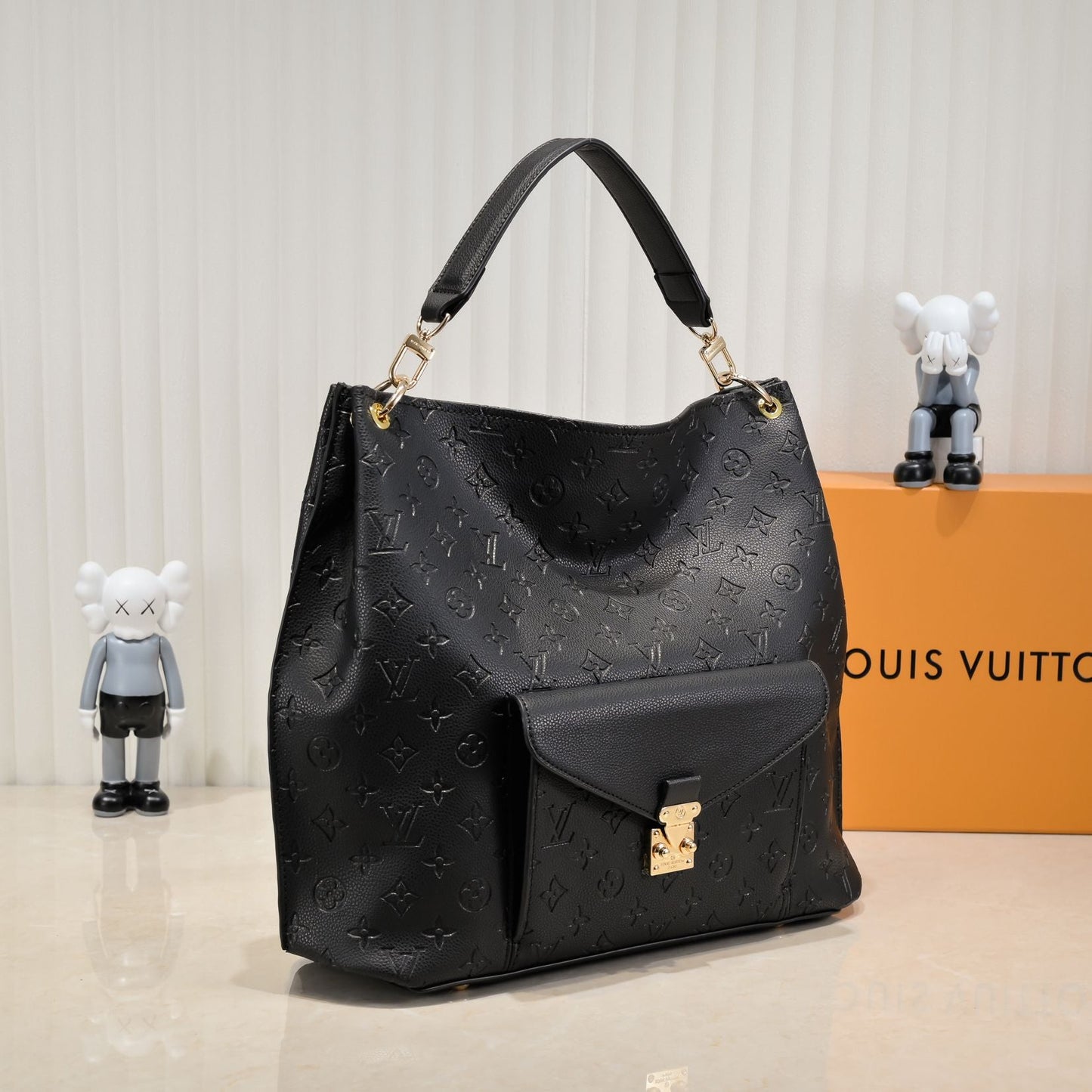 Chic & Stylish Bags