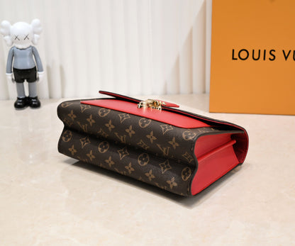 Chic & Stylish Bags