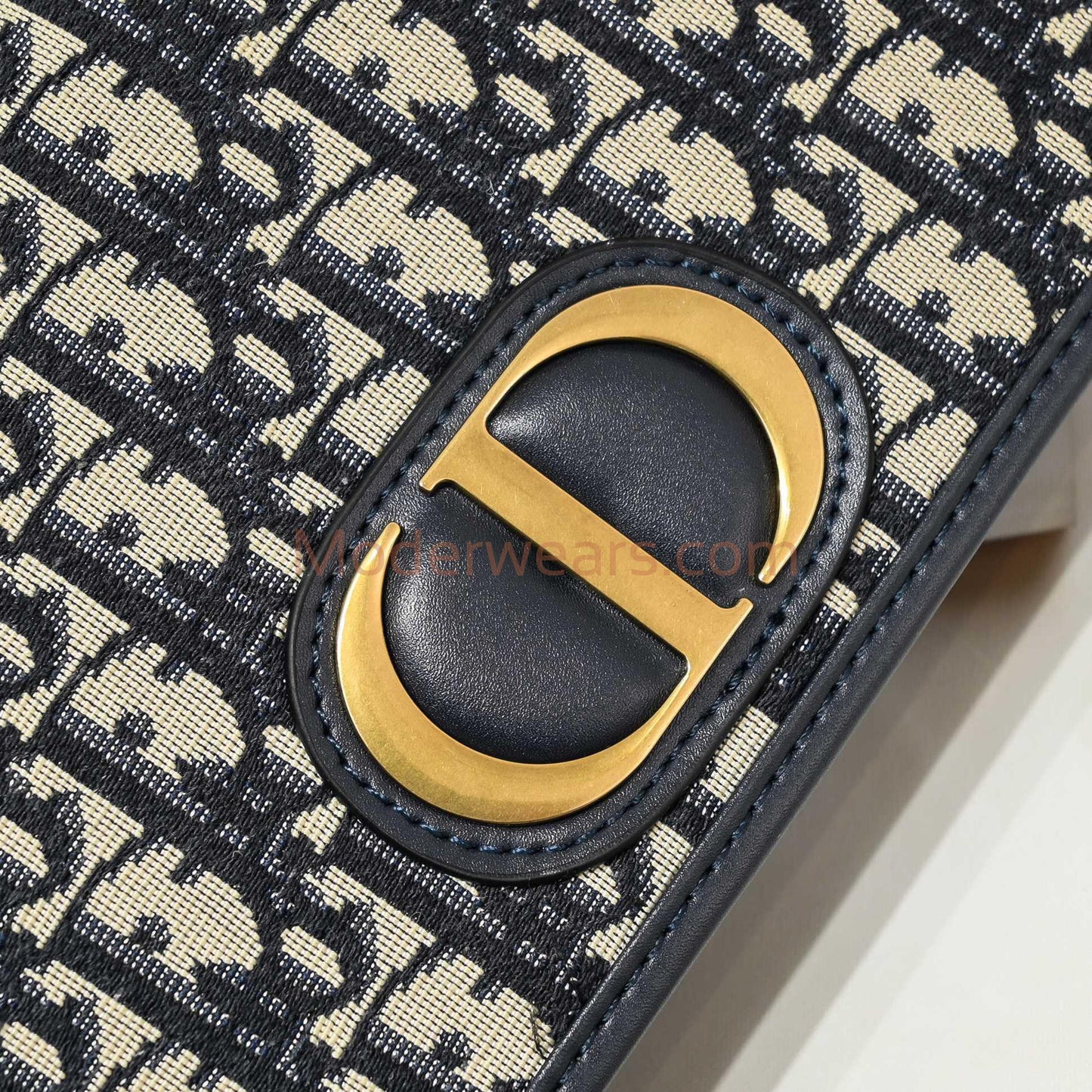 Chic & Stylish Bags