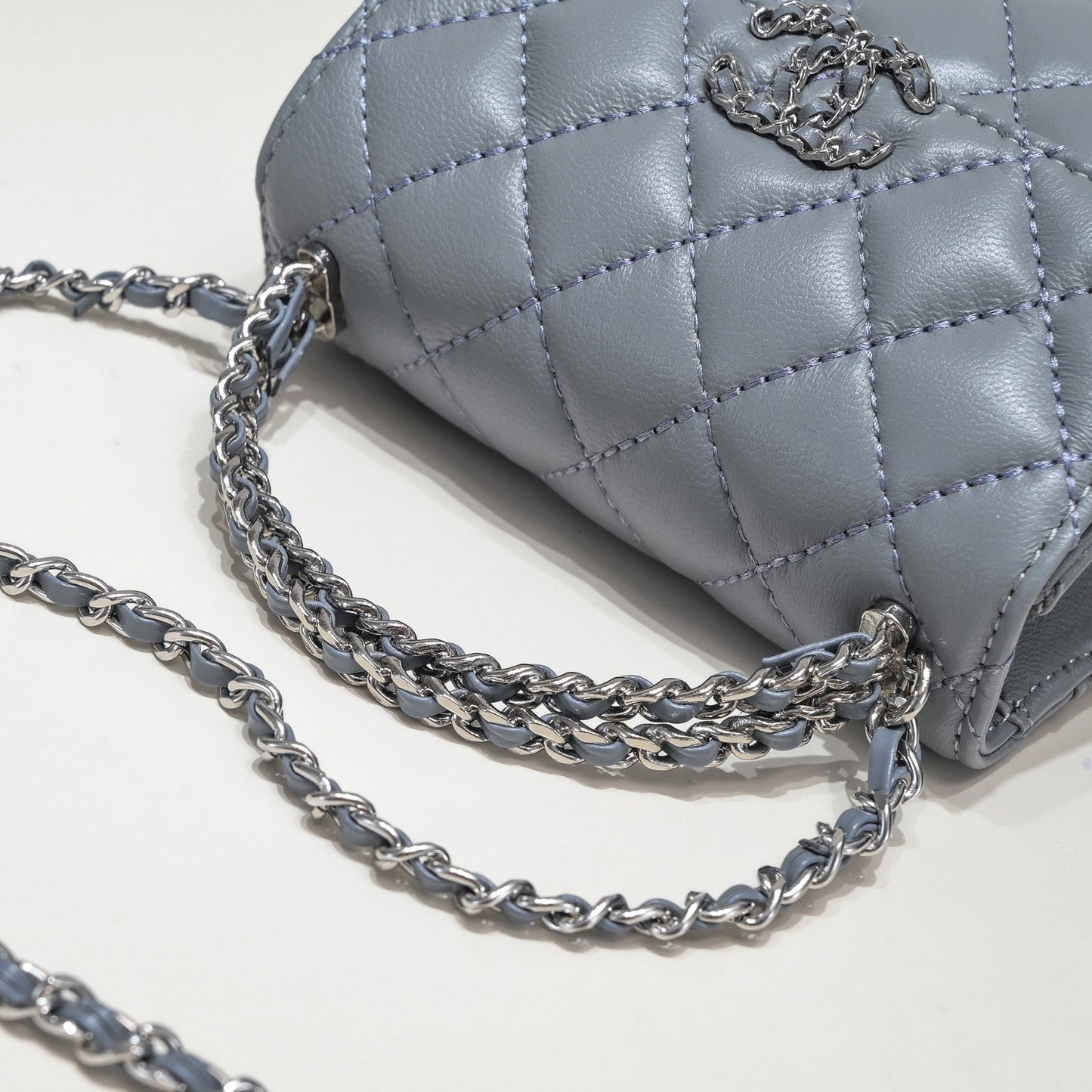 Chic & Stylish Bags