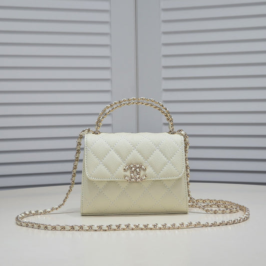 Chic & Stylish Bags
