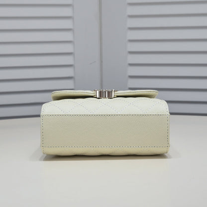 Chic & Stylish Bags