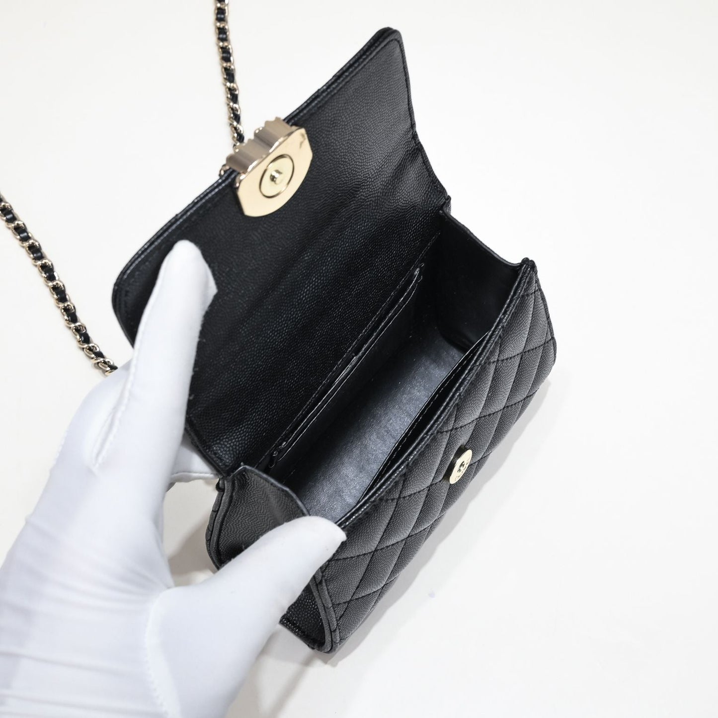 Chic & Stylish Bags