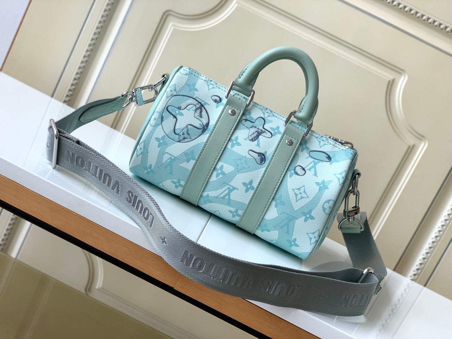 Chic & Stylish Bags