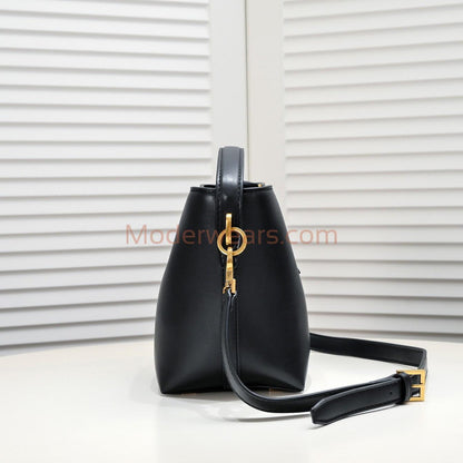 Chic & Stylish Bags