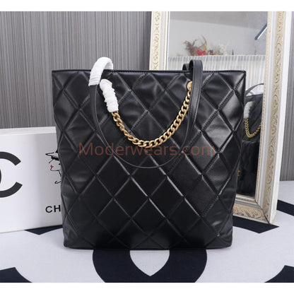 Chic & Stylish Bags