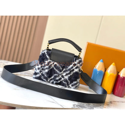 Chic & Stylish Bags