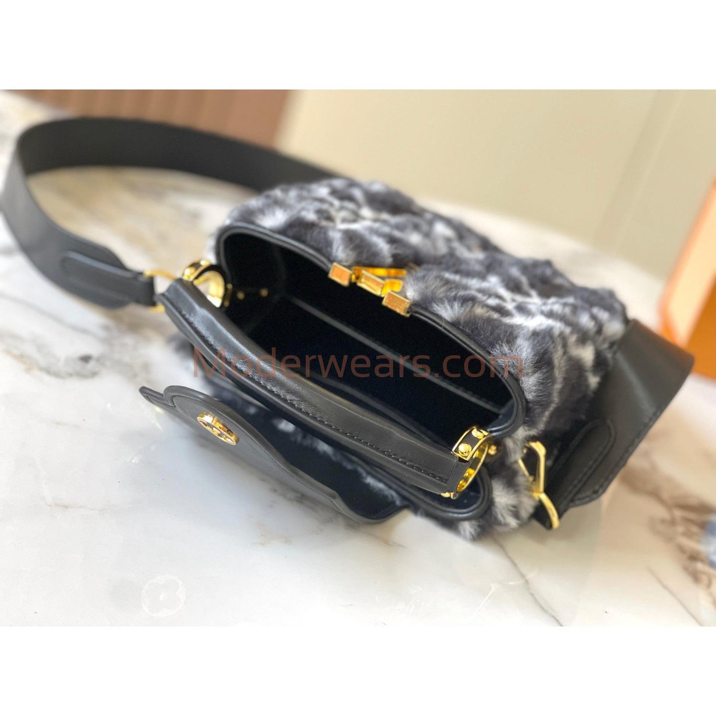 Chic & Stylish Bags